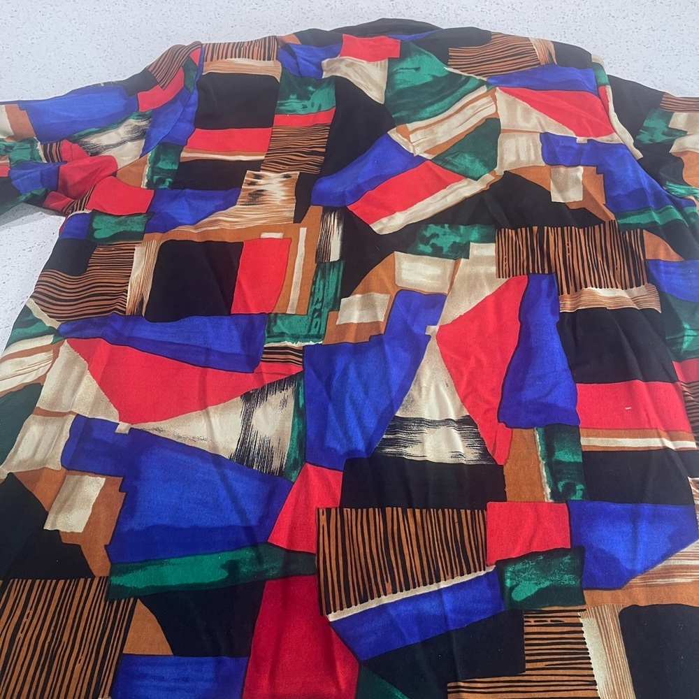 FUNKY GEOMETRIC PRINT SHORT-SLEEVE RAYON BUTTON-UP SHIRT - Picture 10 of 11